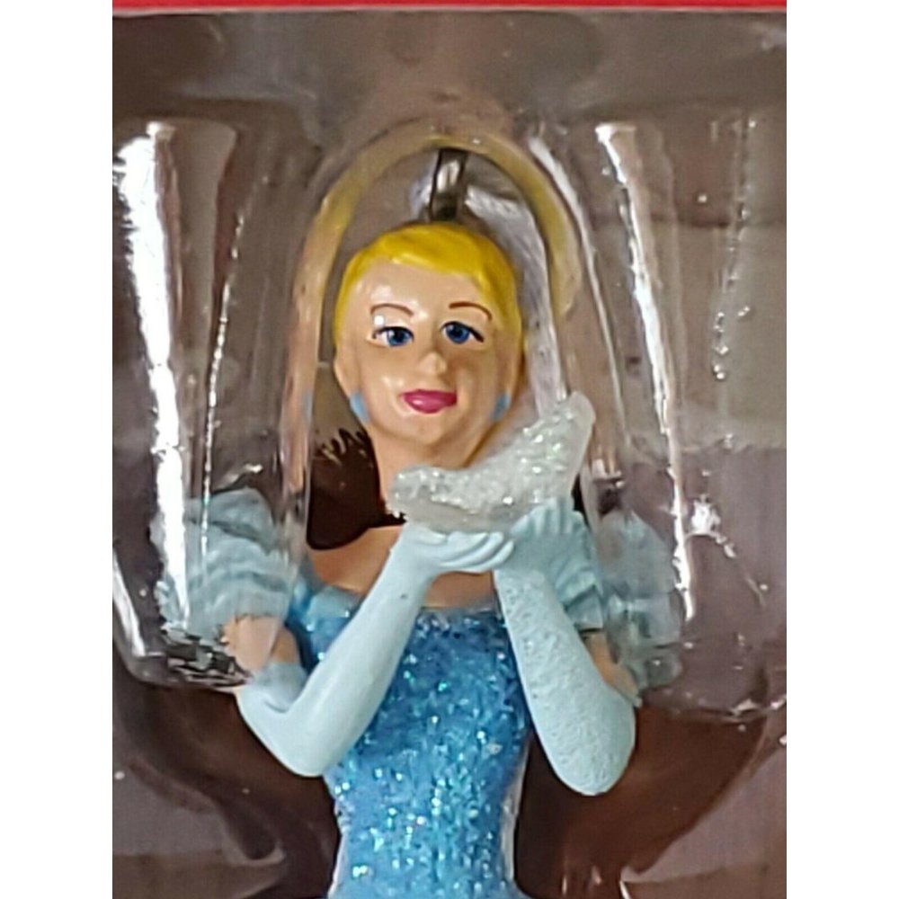 2018 Hallmark Cinderella Christmas Ornament holiday decor tree dangle - Picture 9 of 9